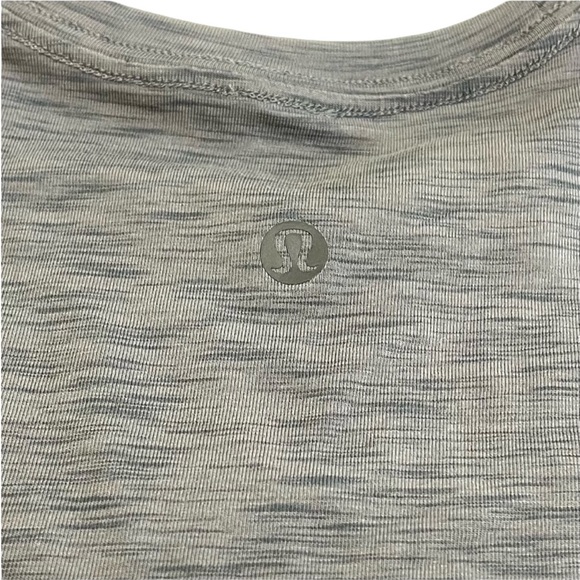Lululemon Metal Vent Tech Long Sleeve Crew Unisex Size Medium Large Seamless - Picture 3 of 5